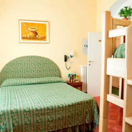 Carmencita Hotell