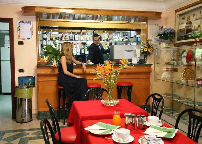 Carmencita Hotell 3*