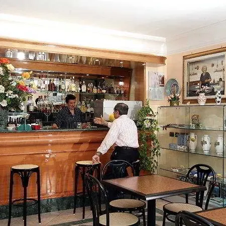 Отель Carmencita Анакапри