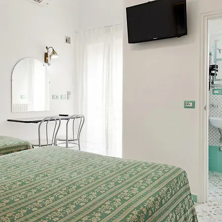 Carmencita Анакапри